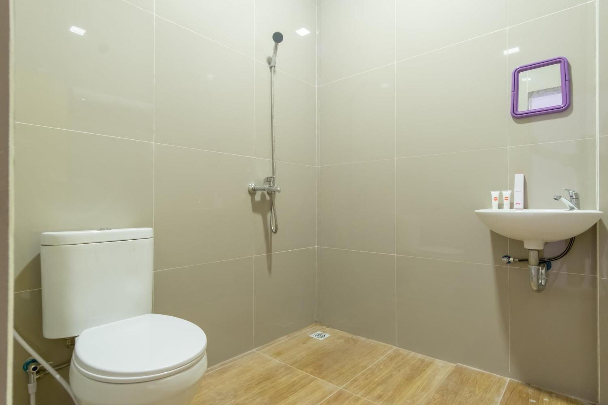 Hotel O Metropolitan Homestay Near Komplek Asia Megamas 메단 외부 사진